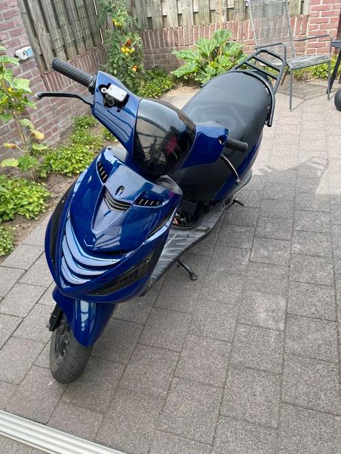 Zip 172cc, Fietsen en Brommers, Scooters | Piaggio, Zo goed als nieuw, Zip, Ophalen