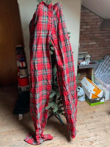 Aangeboden kerst servetten en loper beschikbaar voor biedingen