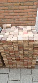 Gratis verschillende soorten tuin stenen en tegels, Tuin en Terras, Ophalen of Verzenden, Zo goed als nieuw, 10 m² of meer, Beton