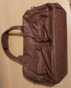 Tas met vele vakken en als nieuw. bruin. Bekijk foto's. € 15, Ophalen, Zo goed als nieuw, Bruin, Handtas