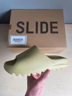 adidas Yeezy Slide - Resin 43, Kleding | Heren, Schoenen, Nieuw, Adidas Yeezy, Slippers, Ophalen of Verzenden