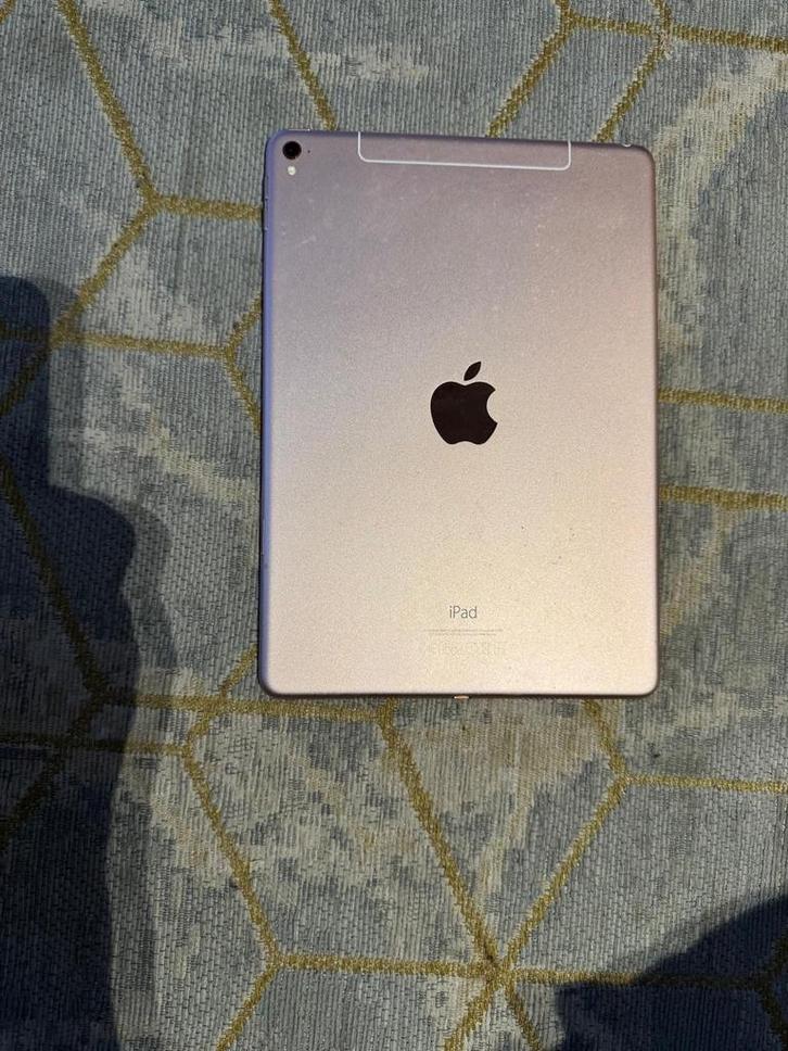 iPad Pro 9.7" 128GB Rosé (2016) - Model A1674, Computers en Software, Apple iPads, Gebruikt, Apple iPad Pro, 9 inch, 128 GB, Rose Goud