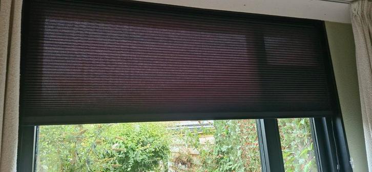 Dubbele plissé zwart lichtdoorlatend 1,87 breed en 1,63 lang, Huis en Inrichting, Stoffering | Gordijnen en Lamellen, Nieuw, 150 tot 200 cm