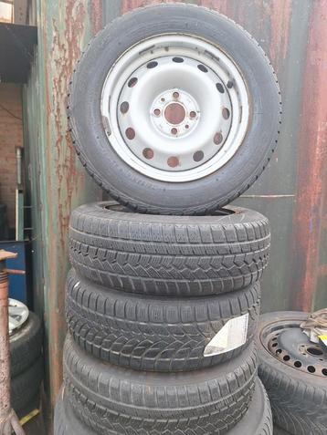 Fiat 175/65R14 Winterbanden op Stalen Velgen beschikbaar voor biedingen