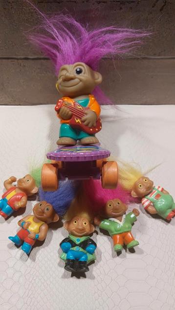 Vintage mini Trolls en skateboard trol. beschikbaar voor biedingen