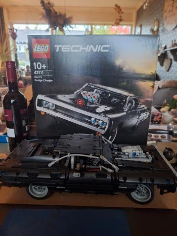 Lego Technic Dom's Dodge Charger 42111 beschikbaar voor biedingen