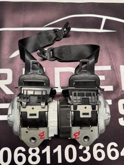 Volkswagen Tiguan 5NA Gordels Achter 5NA857805D 5NA857806D, Auto-onderdelen, Interieur en Bekleding, Volkswagen, Gebruikt, Ophalen of Verzenden