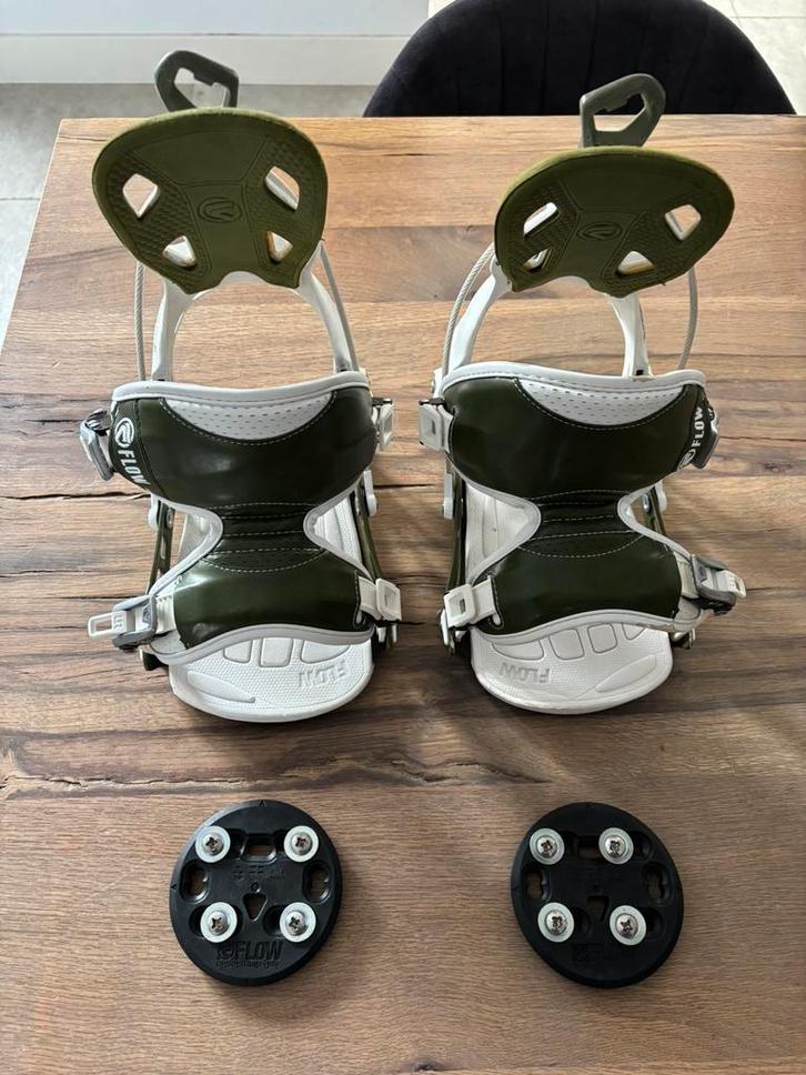 Flow NX2 Snowboard Bindingen maat L ( 40 - 45 ), Sport en Fitness, Snowboarden, Zo goed als nieuw, Bindingen, Ophalen of Verzenden