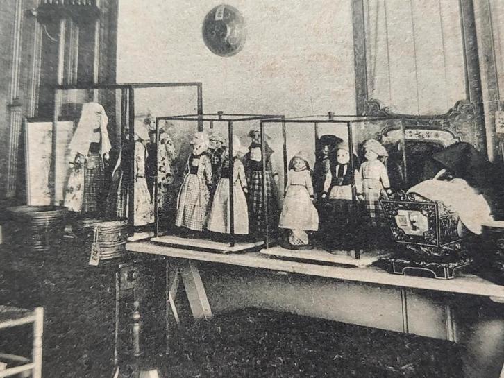 S1928 Hindeloopen Poppen, Verzamelen, Ansichtkaarten | Nederland, Noord-Holland, 1920 tot 1940, Ophalen of Verzenden