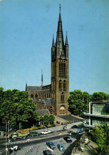 Hilversum - Vituskerk - auto vrachtwagen - 1968 gelopen beschikbaar voor biedingen