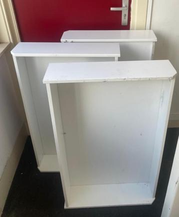 3x grote IKEA bedbakken (ook per stuk te koop)
