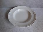 Diep Bord 23 cm. Manoir Villeroy & Boch Vitro Porcelain, Huis en Inrichting, Keuken | Servies, Ophalen of Verzenden, Zo goed als nieuw