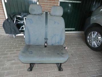 autostoel beschikbaar voor biedingen