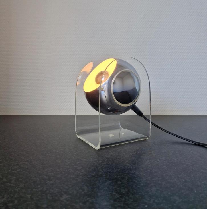 Vintage eyeball chroom tafellamp plexiglas jaren 60 70, Huis en Inrichting, Lampen | Tafellampen, Zo goed als nieuw, Minder dan 50 cm