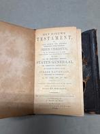 Oude Bijbel uit 1884 met leren omslag., Antiek en Kunst, Antiek | Boeken en Bijbels, Ophalen