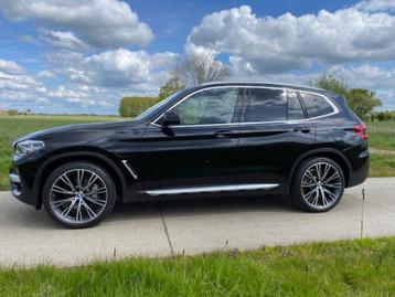 BMW X3  Xdrive 30e 292 pk(hybride elektrisch/benzine) zwart