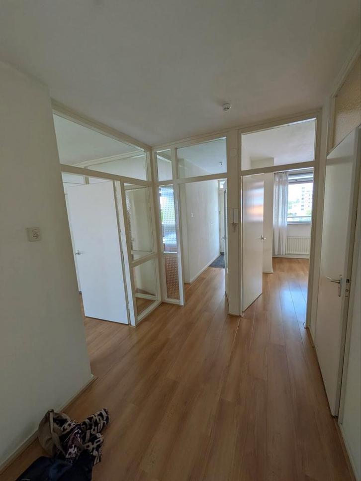 Gratis Laminaat vloer!, Doe-het-zelf en Verbouw, Vloerdelen en Plavuizen, Zo goed als nieuw, Laminaat, Hout, 10 m² of meer, Ophalen