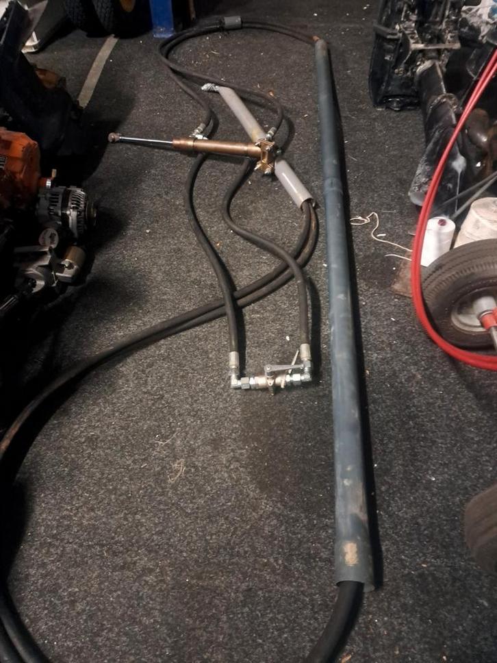 Nieuwe Hydrolische besturing met kraan  en nieuwe leidingen, Auto-onderdelen, Filters, Overige automerken, Universele onderdelen