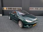 Peugeot 206 1.6 16V CC 2003 Groen, Auto's, Voorwielaandrijving, 4 cilinders, Cabriolet, 4 stoelen