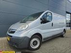 Opel Vivaro 2.0 CDTI L2H1 Airco cruise 115 PK trekhaak, Auto's, Bestelauto's, Origineel Nederlands, Te koop, Zilver of Grijs, Opel