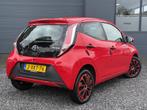 Toyota Aygo 1.0 VVT-i x-play Cruise Control,5 Deurs,Elekt.Ra, Auto's, Toyota, Voorwielaandrijving, Stof, Gebruikt, Euro 6