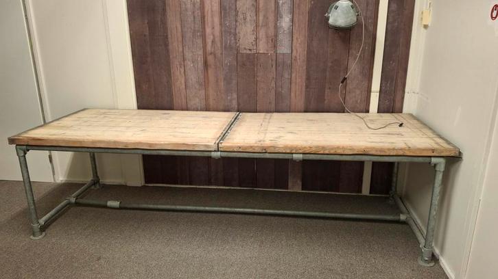 Bureau van steenschotten/steigerbuis, eettafel industrieel, Huis en Inrichting, Bureaus, Gebruikt, Bureau, Ophalen