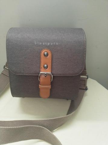 Camera tas van BINALPALH zo goed als nieuw  beschikbaar voor biedingen