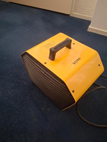 Bouwkachel - Weinig Gebruikt beschikbaar voor biedingen