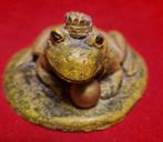 De kikkerkoning 

Efteling beschadigd zie foto's, Ophalen of Verzenden, Gebruikt