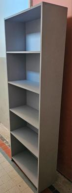 Nu schuurkast, likje verf erover en het is een boekenkast, Ophalen, Gebruikt