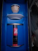 Illy Kopje met Blik Koffie, Subirachs., Ophalen of Verzenden, Zo goed als nieuw, Effen, Kop(pen) en/of Schotel(s)