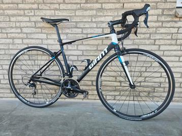 Giant Defy Alu racefiets  beschikbaar voor biedingen