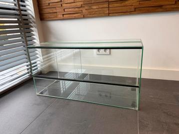 Terarium 80x35x42 lxbxh beschikbaar voor biedingen