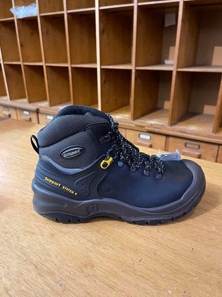 Nieuwe Emma & Grisport werkschoenen - diverse maten, Doe-het-zelf en Verbouw, Veiligheidskleding, Nieuw, Ophalen of Verzenden