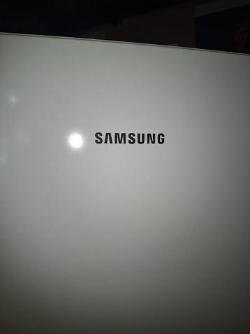 Samsung no frost koel vries combi.  beschikbaar voor biedingen