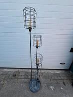 Staande vloerlamp - industrieel - met lampen, Ophalen, Zo goed als nieuw, 150 tot 200 cm
