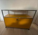 USM Haller TV-meubel - Geel - Zeer Goede Staat, Ophalen, Zo goed als nieuw, Metaal