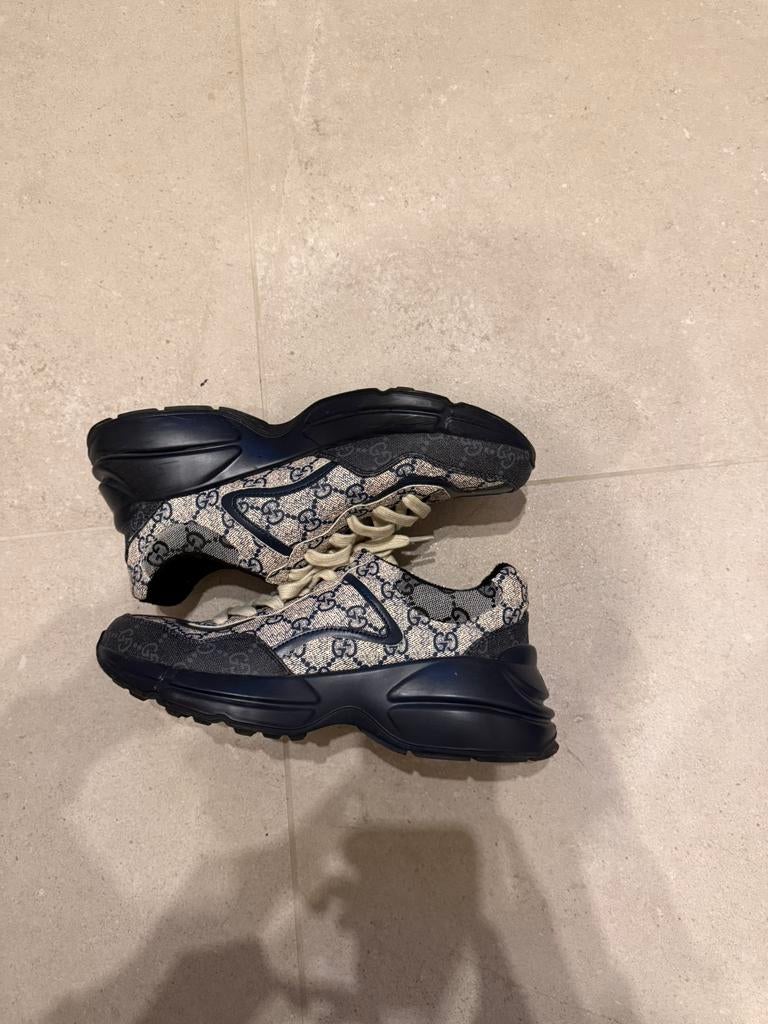 Gucci rython, Ophalen of Verzenden, Zo goed als nieuw, Zwart