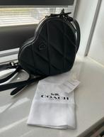 Coach Quilted heart schoudertas, Sieraden, Tassen en Uiterlijk, Tassen | Schoudertassen, Ophalen of Verzenden, Nieuw, Zwart, Leer