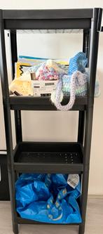 Ikea shelf with three extra hooks, Ophalen, Zo goed als nieuw