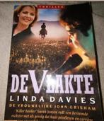 De vlakte.  Linda Davies, Ophalen of Verzenden, Zo goed als nieuw, Nederland