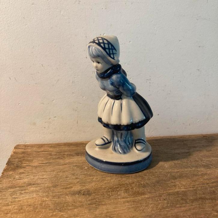 Delfts Blauw Beeldje Schaatsende Boerin Vintage, Antiek en Kunst, Curiosa en Brocante, Ophalen of Verzenden