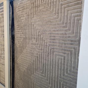 Velvet Vloerkleden actie - direct meenemen - showroom Vianen beschikbaar voor biedingen