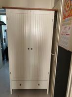 Kledingkast, Huis en Inrichting, Ophalen, 100 tot 150 cm, Zo goed als nieuw, Met lade(s)