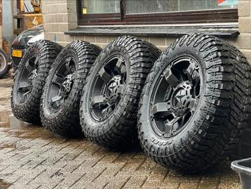 Dodge ram velgen offroad 18inch radar renegade NIEUWE BANDEN beschikbaar voor biedingen