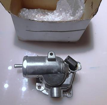 Mercedes W211 S211 thermostaathuis  nieuw ongebruikt  beschikbaar voor biedingen