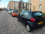Toyota Aygo 1.0 12V Vvt-i 5DRS 2006 Zwart, Voorwielaandrijving, 4 stoelen, Handgeschakeld, Particulier