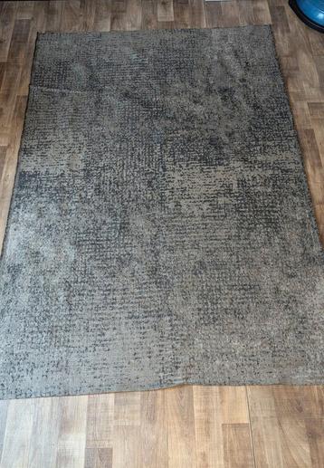 Dun vloerkleed grijsblauw 140x 200cm beschikbaar voor biedingen