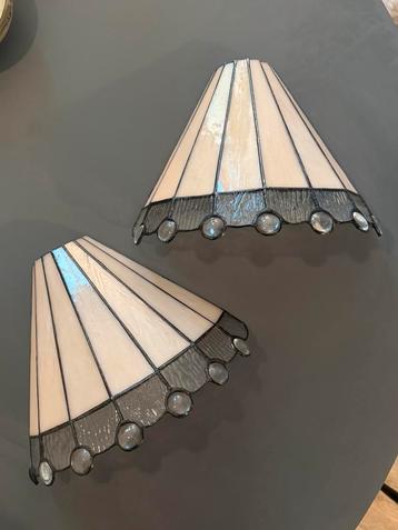 Set Tiffany stijl wandlampen | Handgemaakt glas in lood beschikbaar voor biedingen