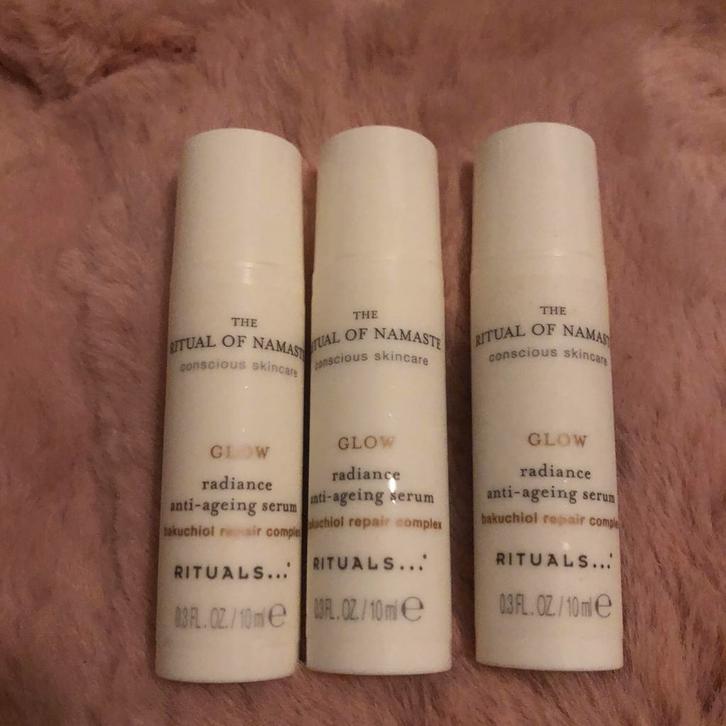 Rituals Namaste anti Ageing serum set, Sieraden, Tassen en Uiterlijk, Uiterlijk | Gezichtsverzorging, Nieuw, Verzorging, Gehele gezicht